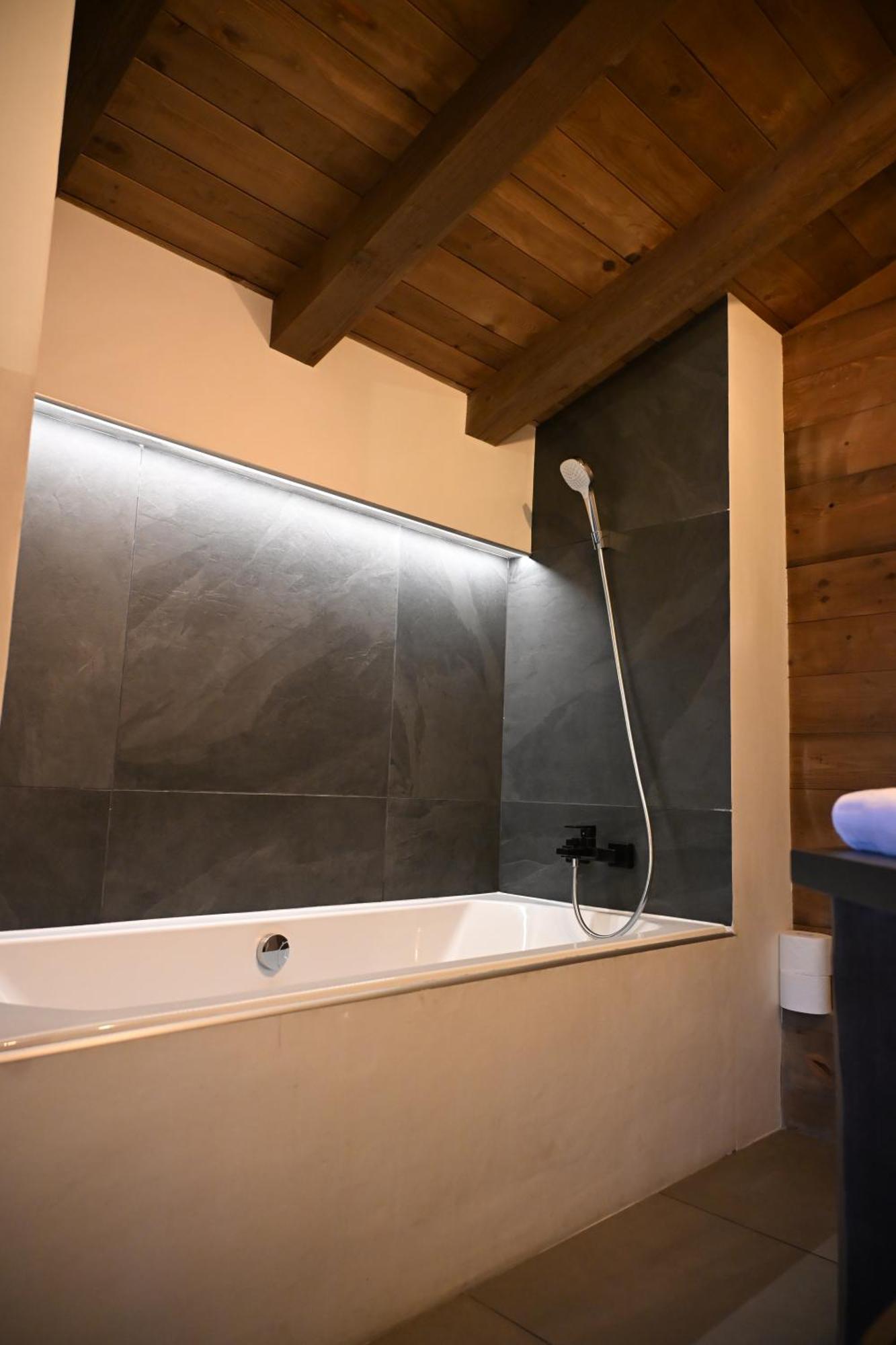 Chalet Montana Комблу Экстерьер фото